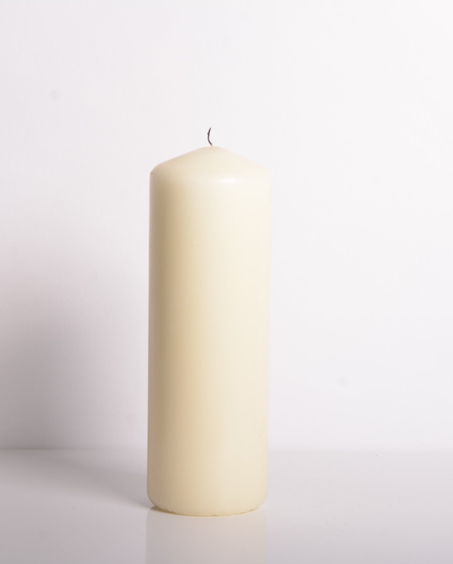 Tutu Pele Candle in Ivory