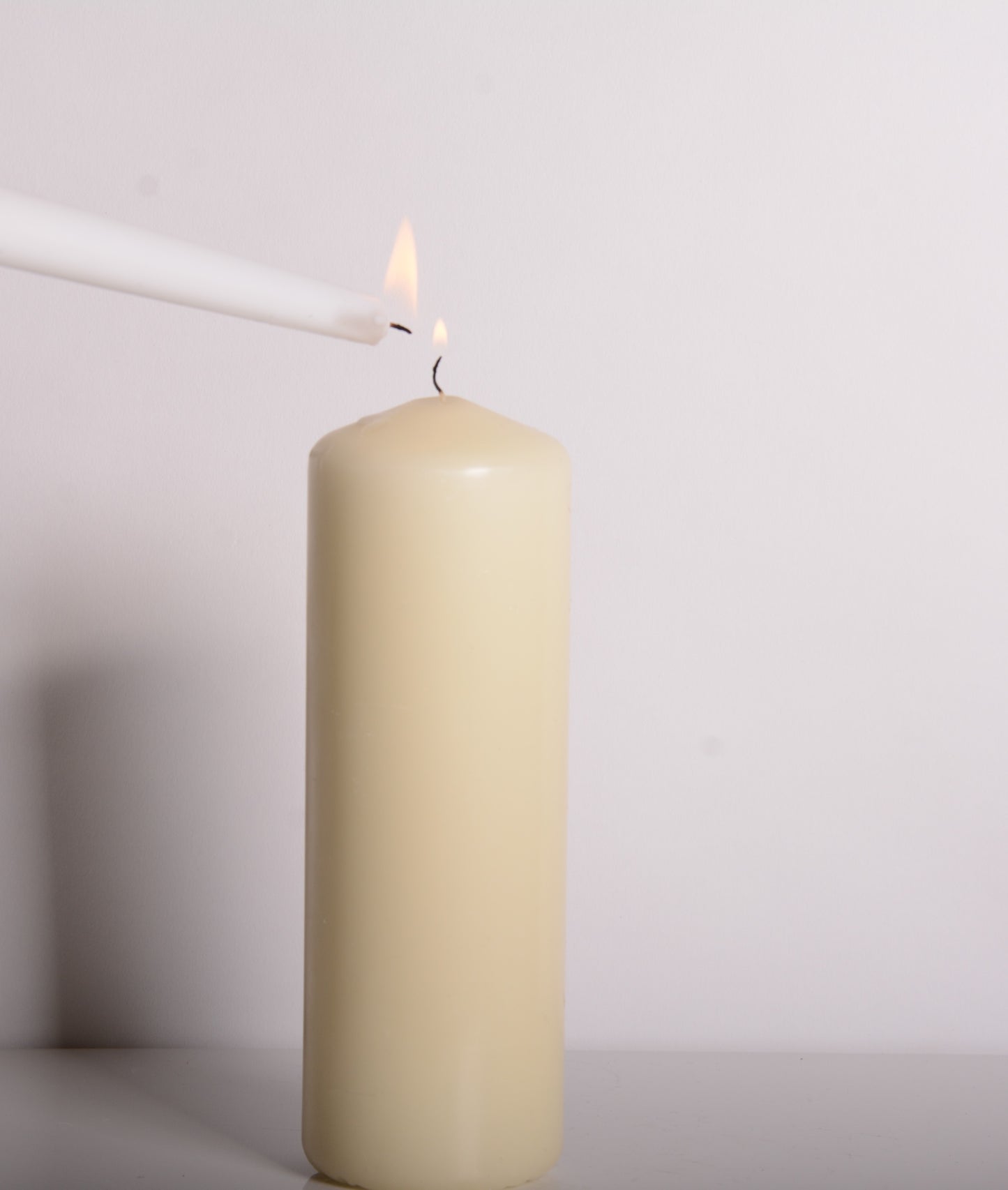 Tutu Pele Candle in Ivory